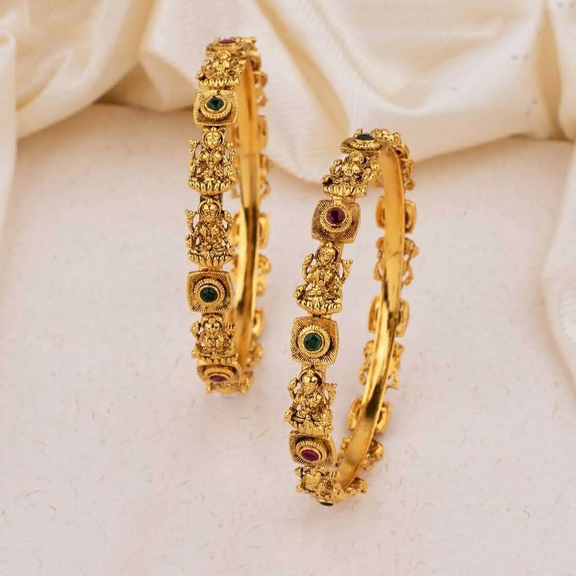 Advika Bangles