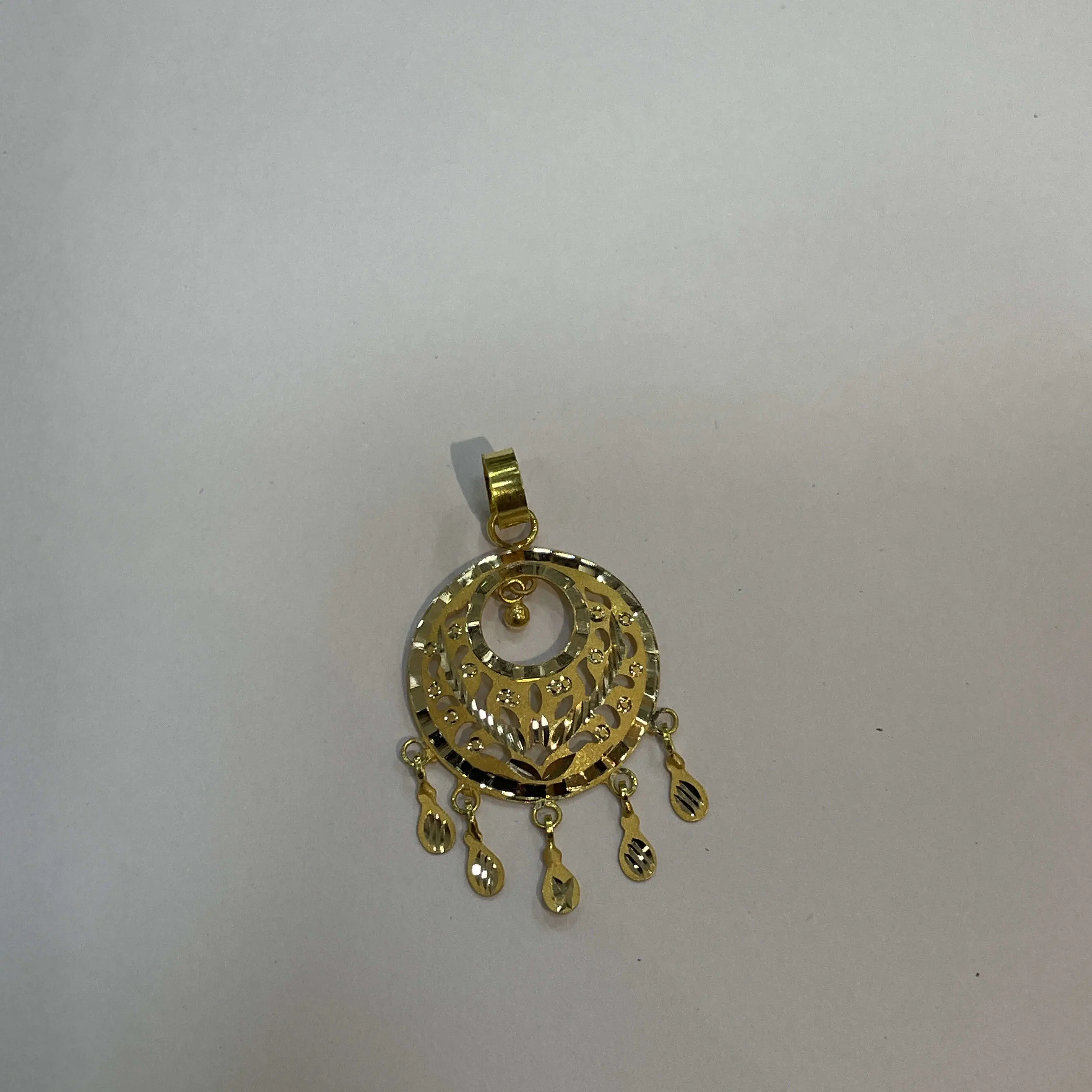 Lazer Cutting Gold Pendant