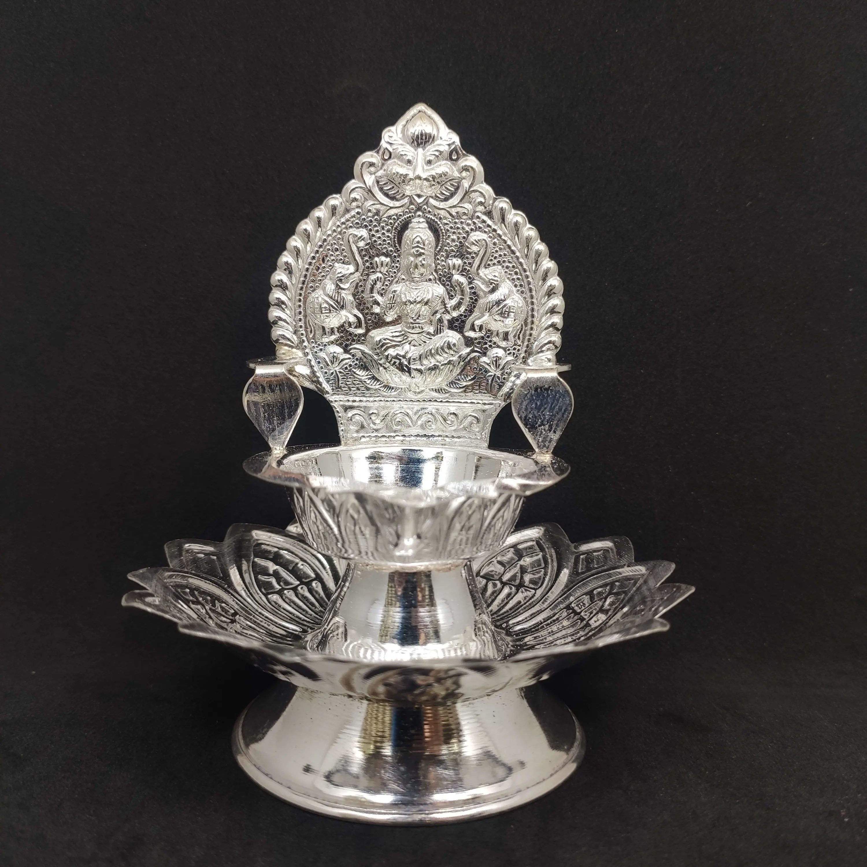 Lotus Kamatchi