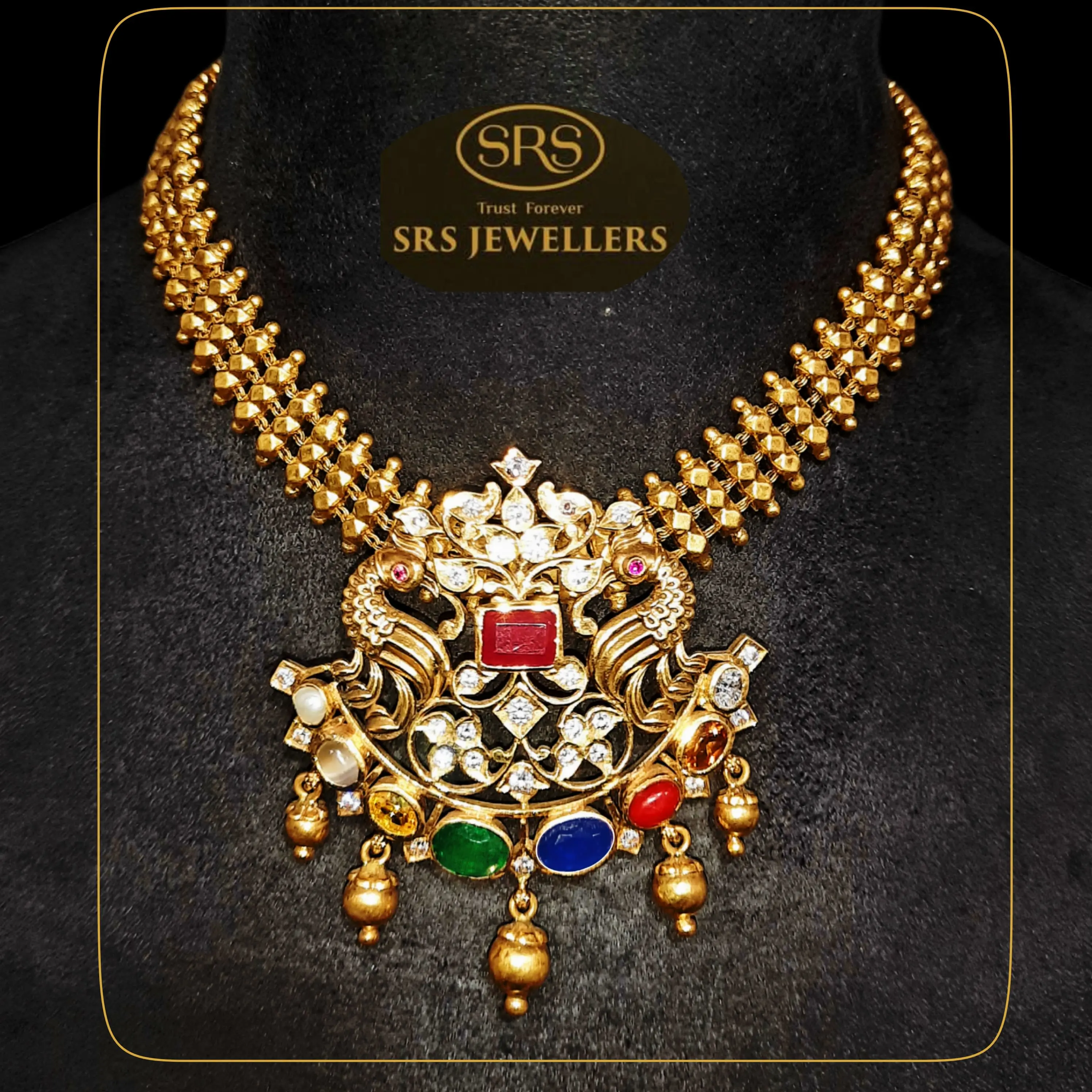 Navaratna Necklace