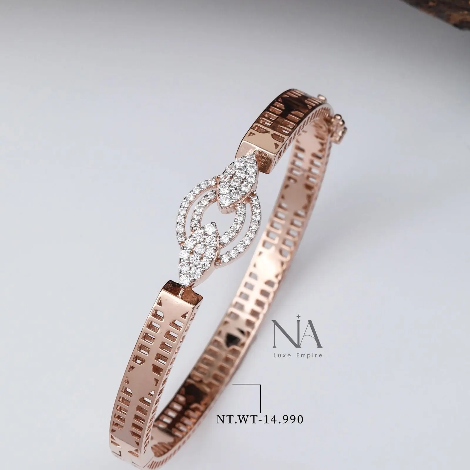 Ladies Kada 41