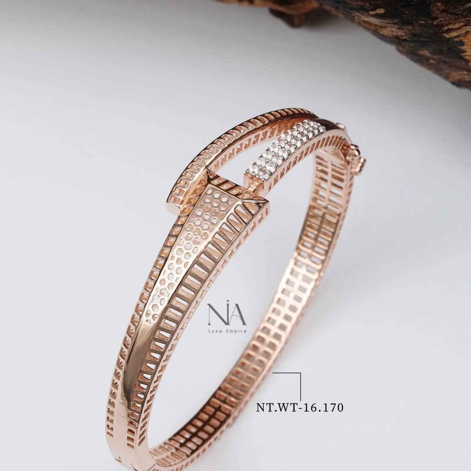 Ladies Kada 34