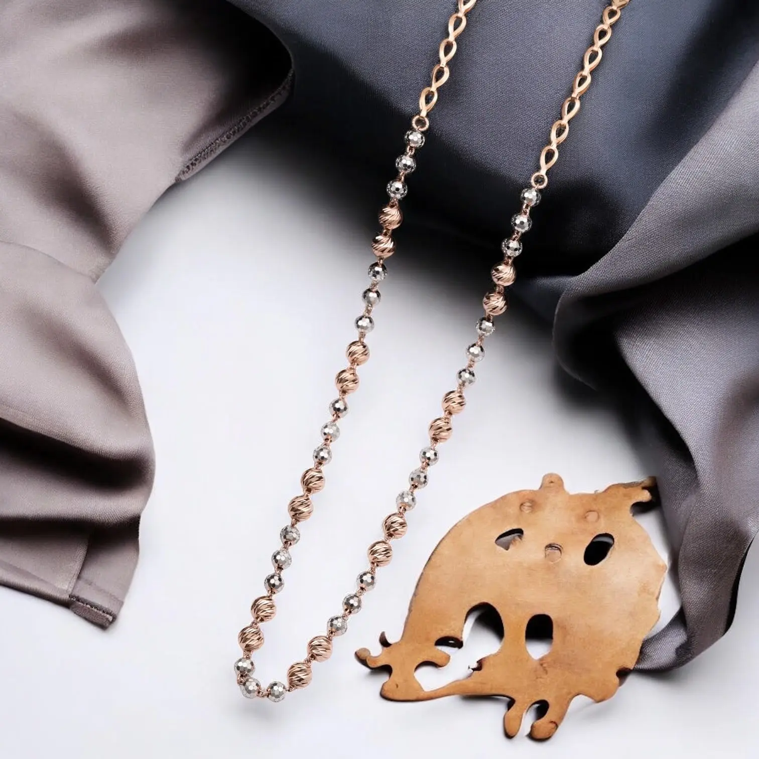 Ladies Cnc Chain 8