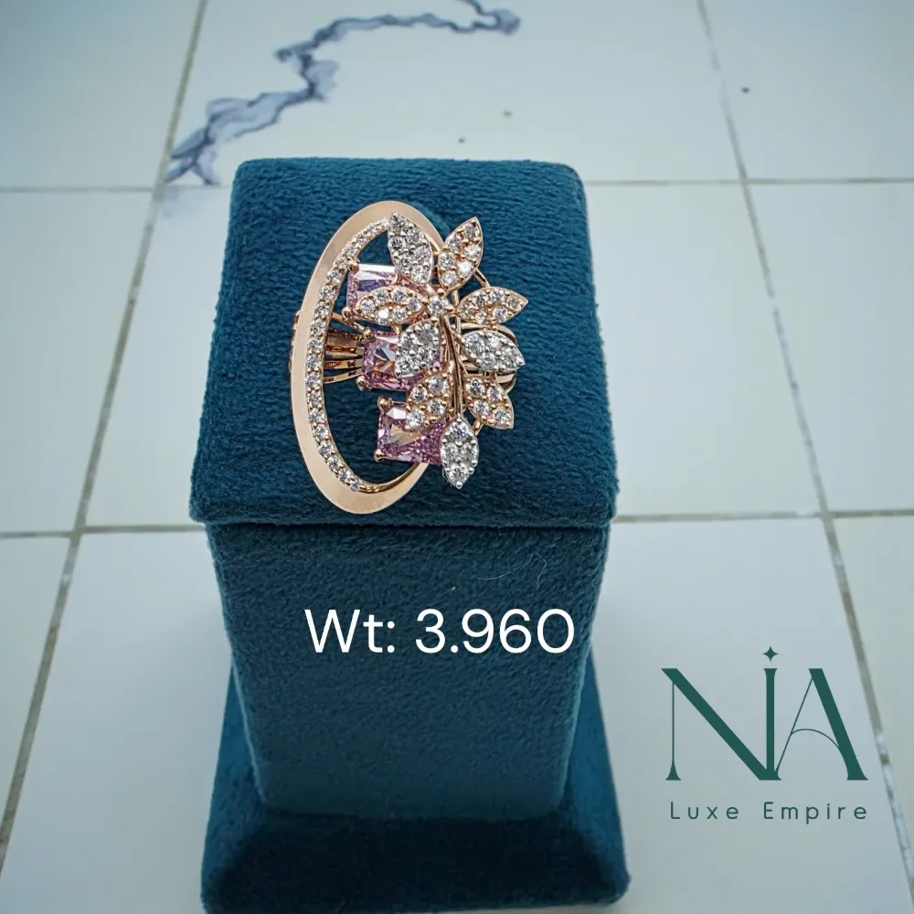 Fancy Ladies Ring 62