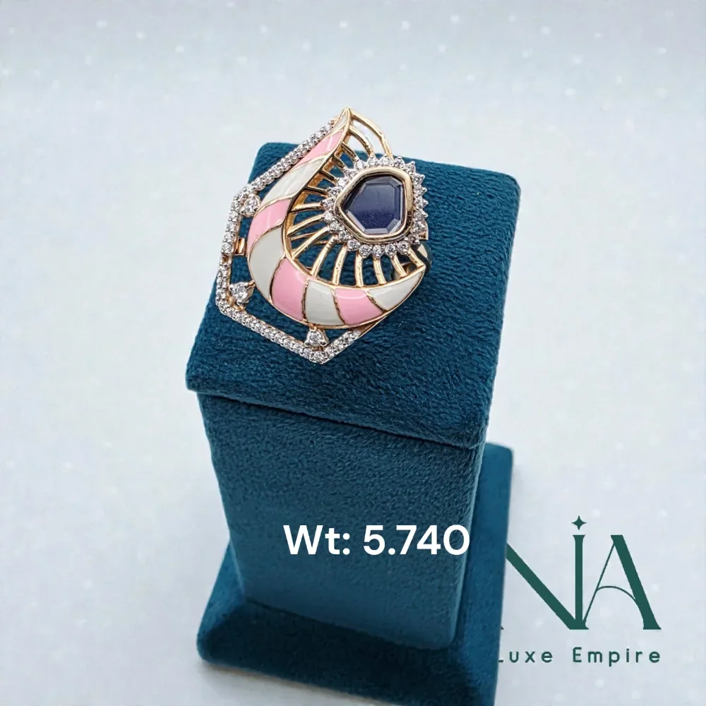 Fancy Ladies Ring 35