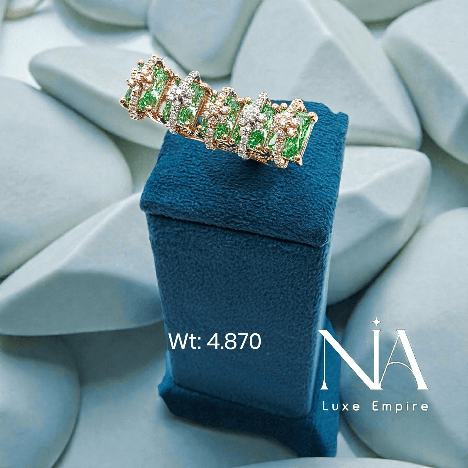 Fancy Ladies Ring 18