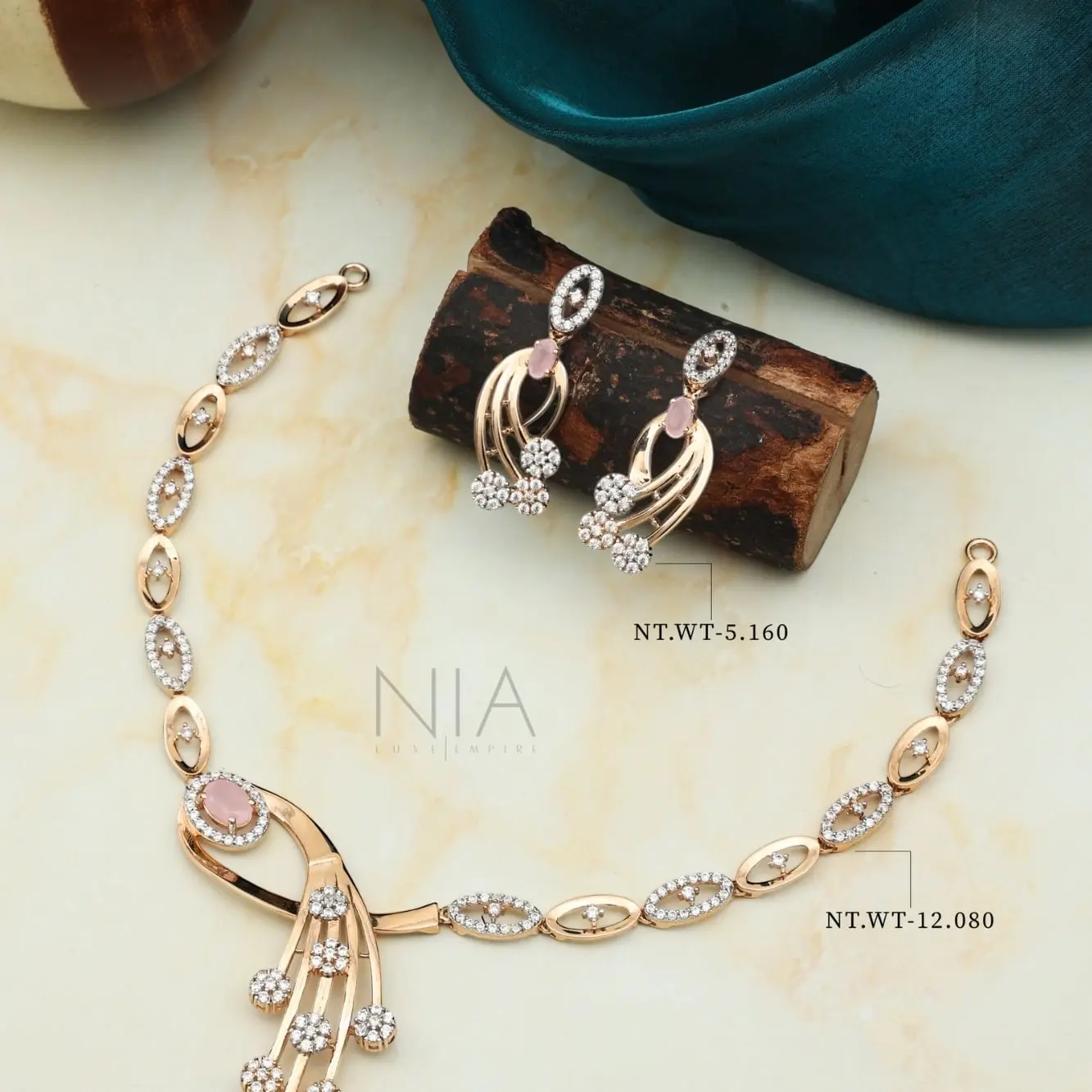Rose Necklace 80