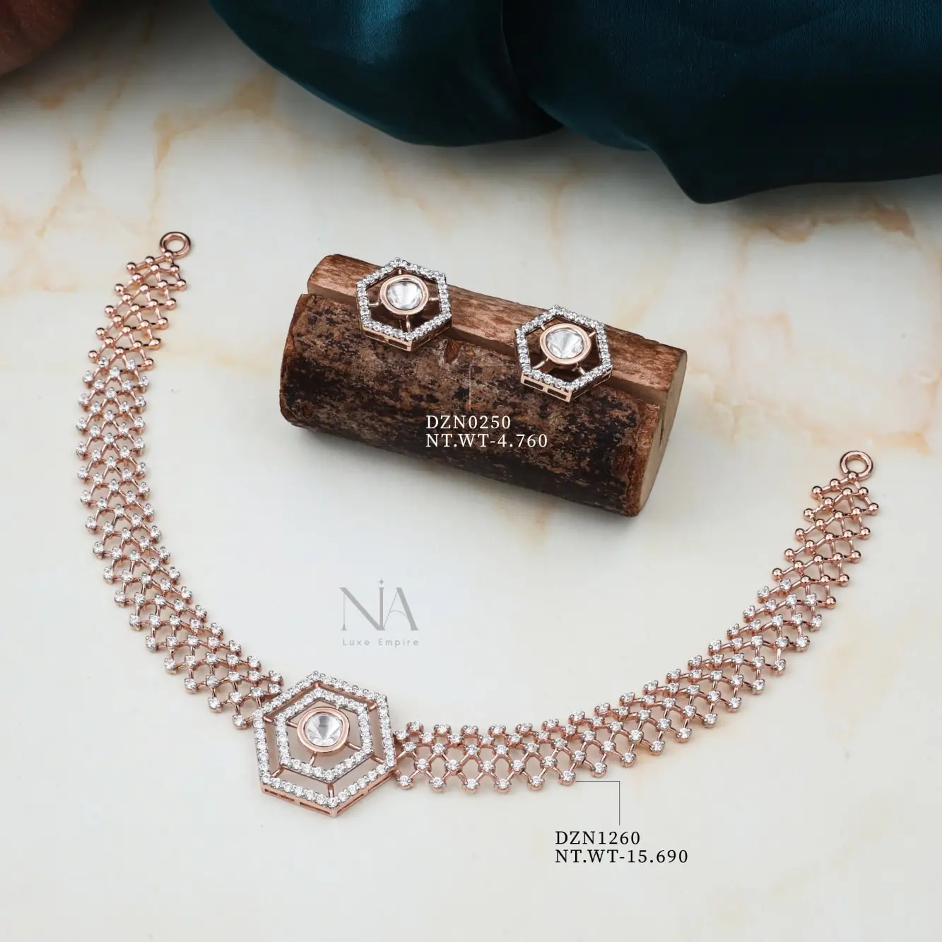 Mozzo Necklace 6