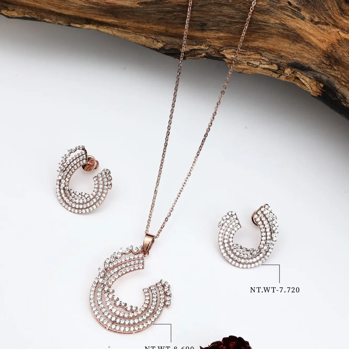 Pendant Necklace 97