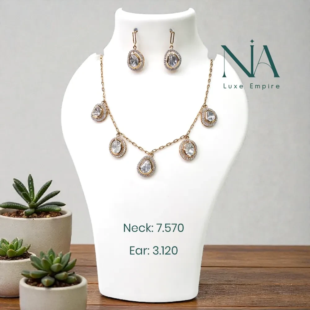 Mozzo Necklace 26