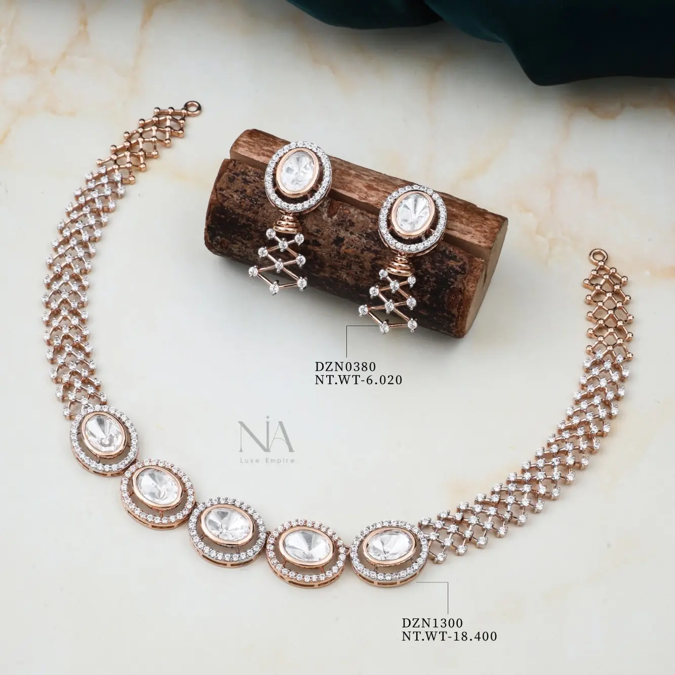 Mozzo Necklace 15