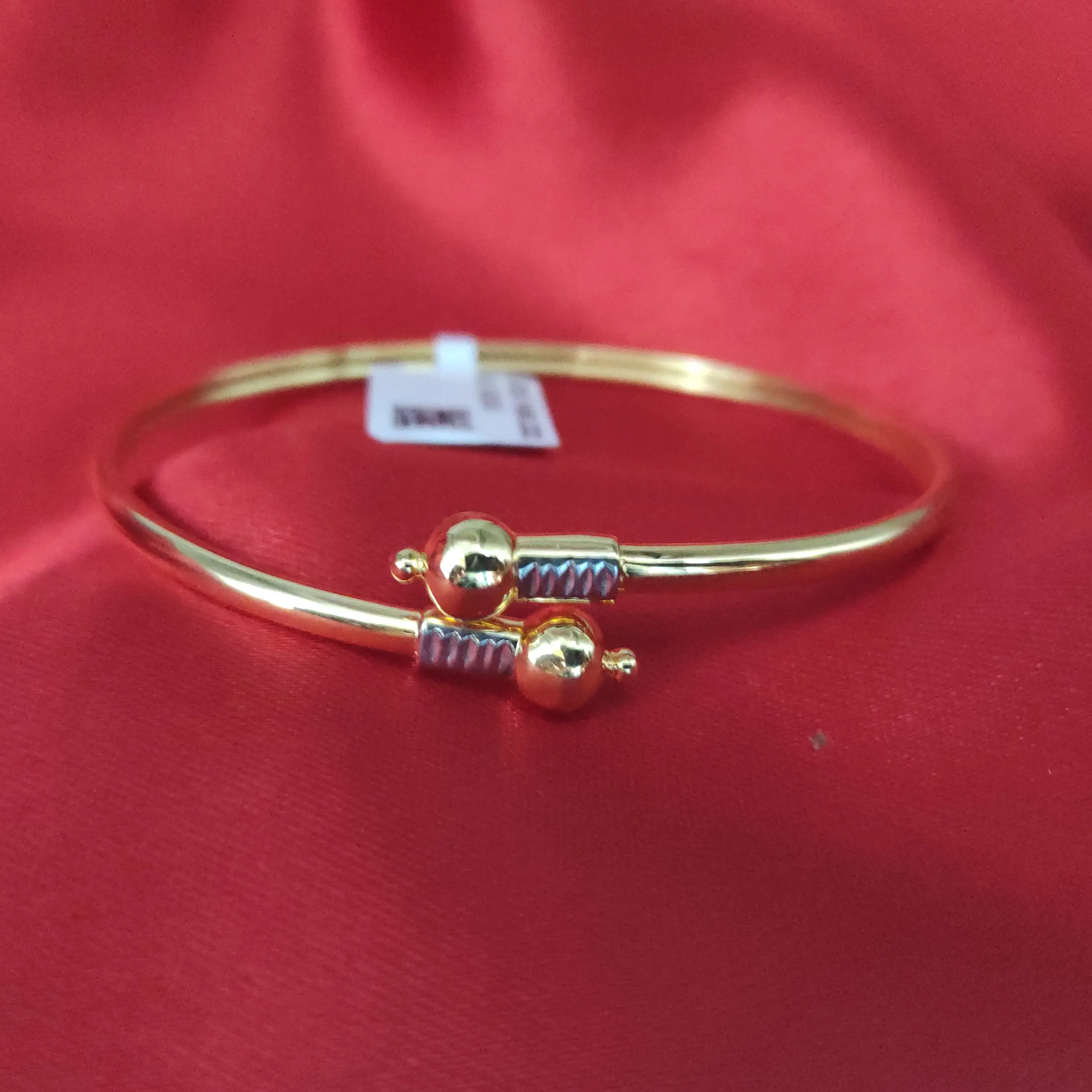 Ladies Flexible Kada