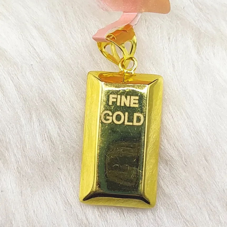 Fine Gold Pendant