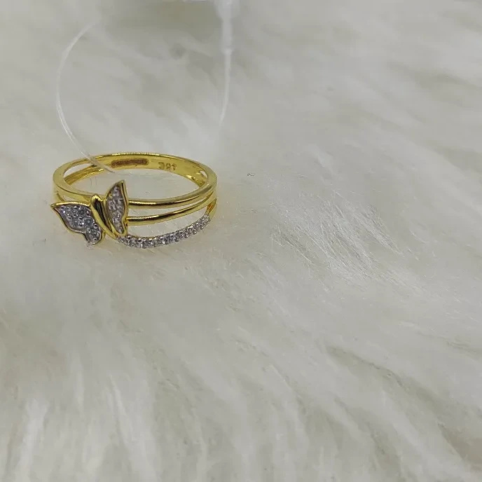 Cz Ladies Ring