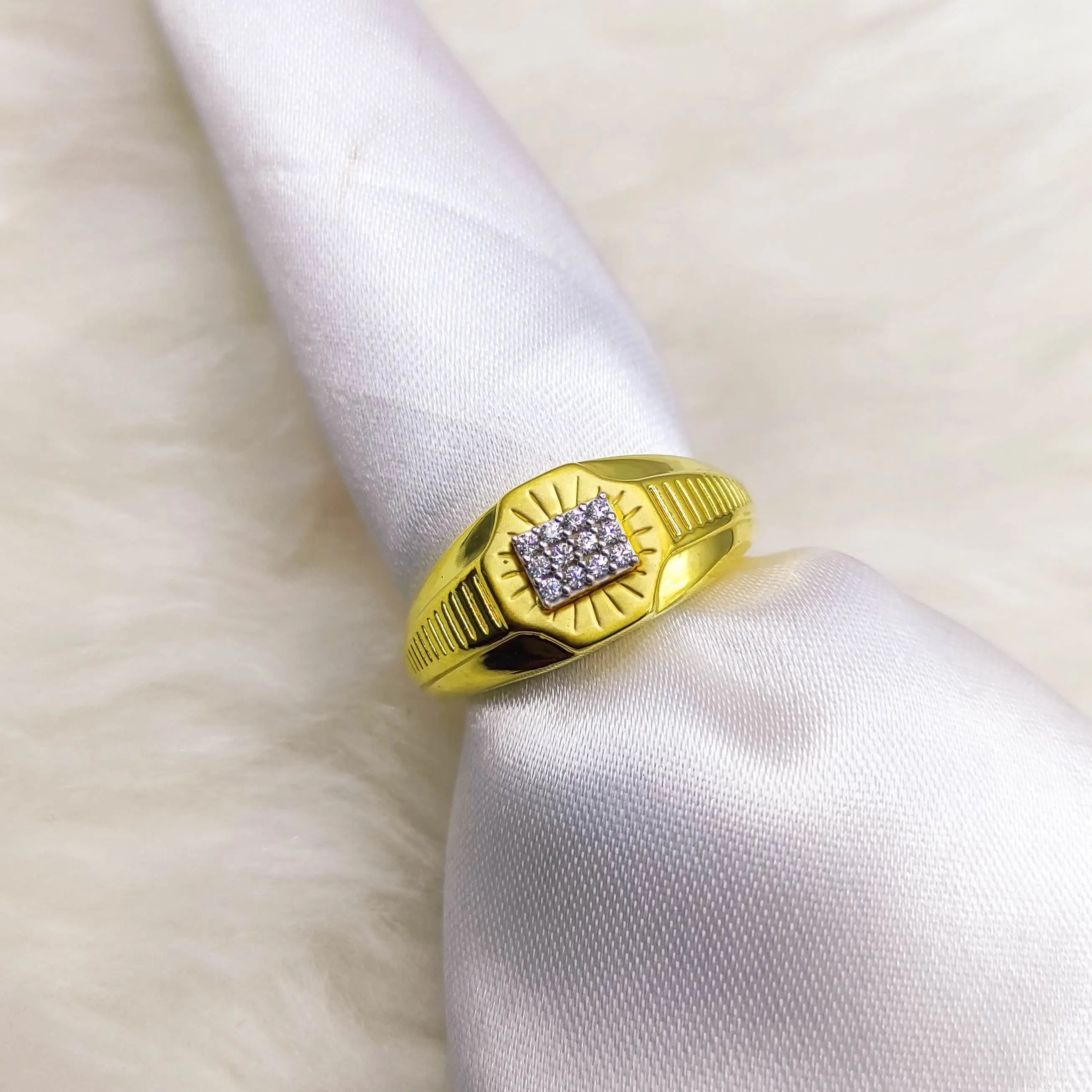 Gents Cz Hollow Ring