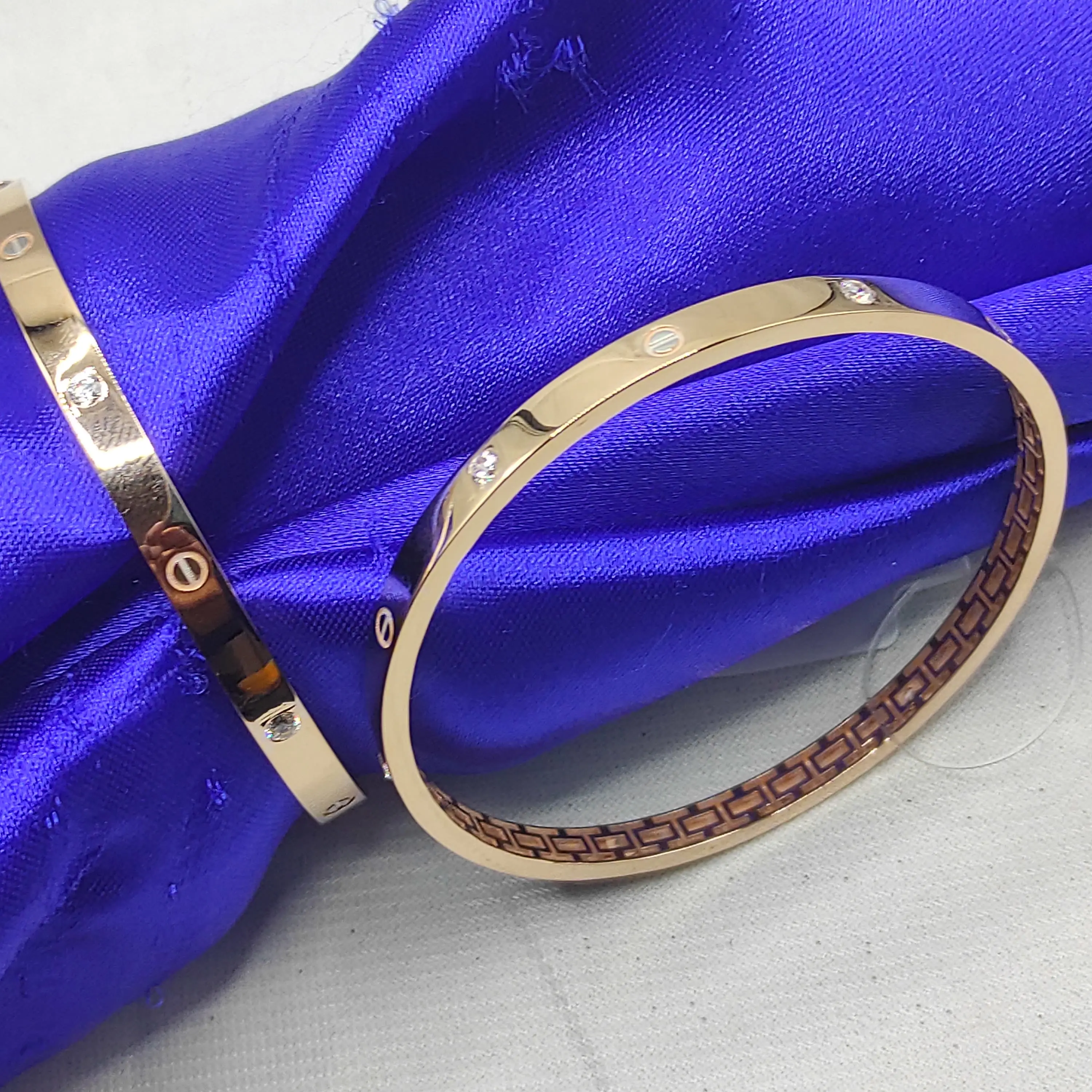 Rosegoldbangles