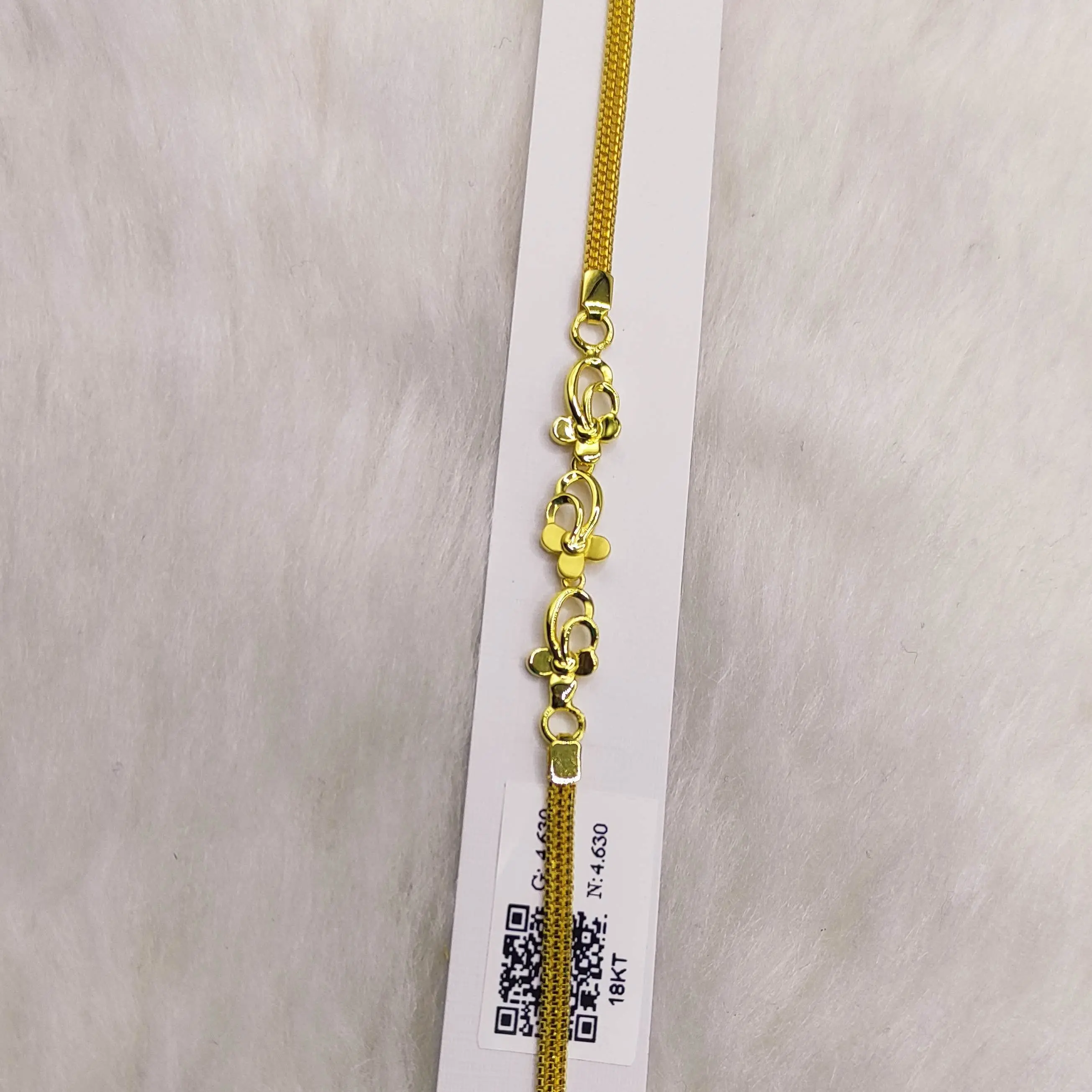 Casting Ladies Bracelet