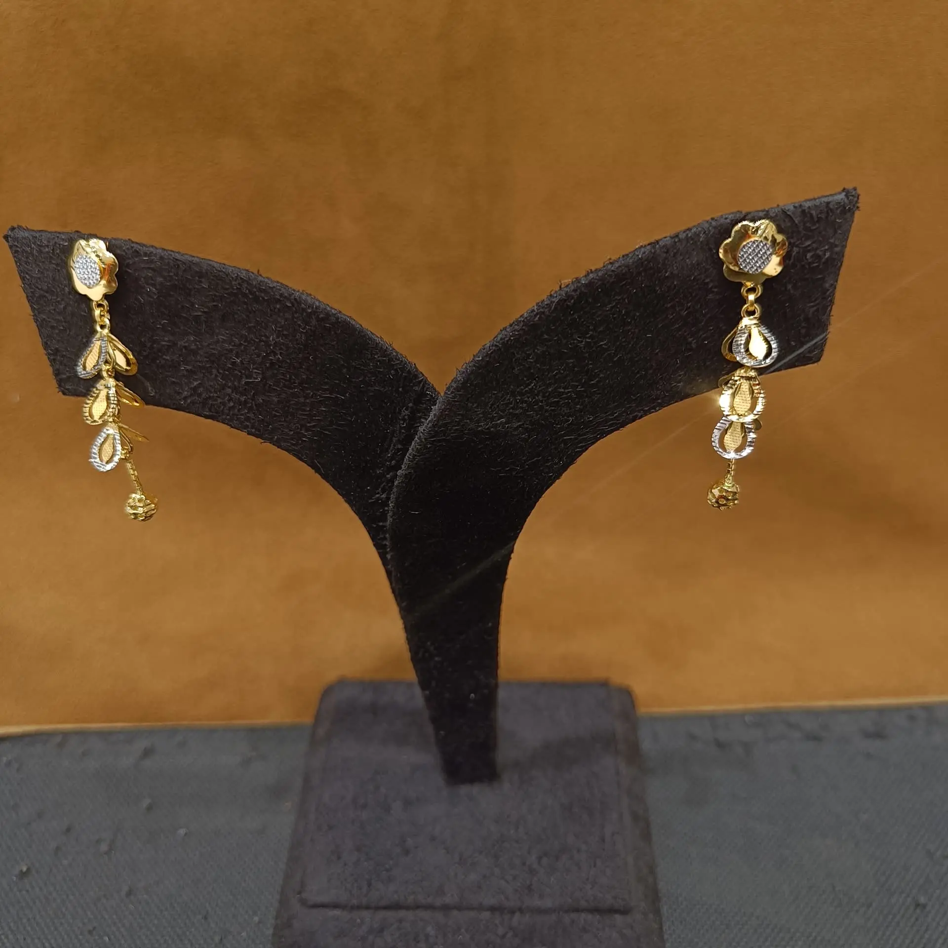 Daksha Earrings