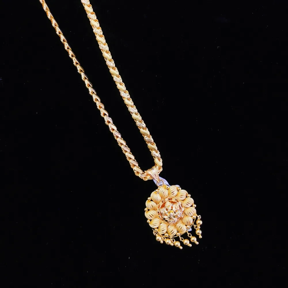 Chain With Pandants