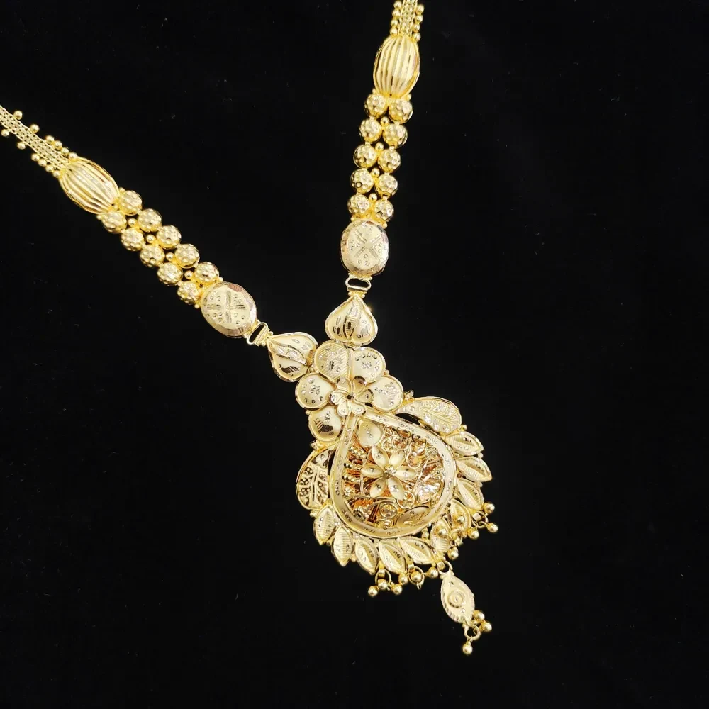Fancy Plain Necklace