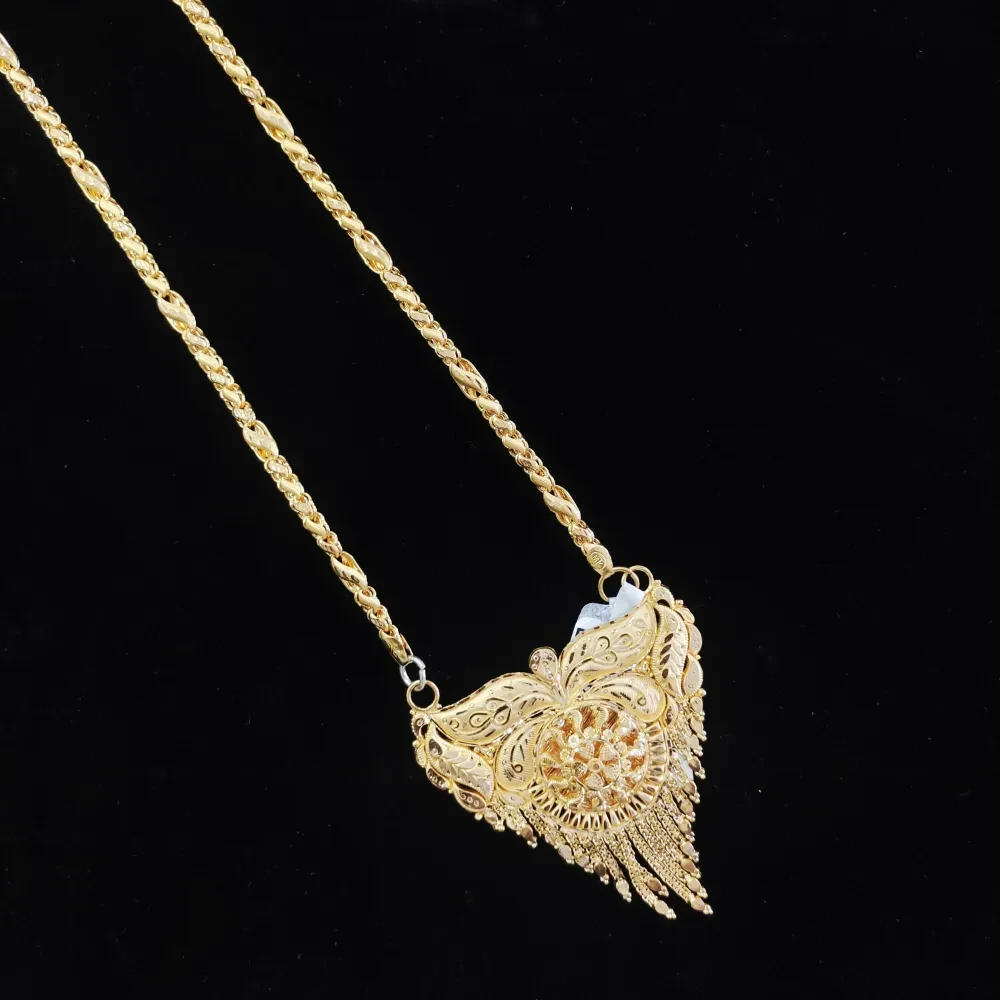Chain With Pendants