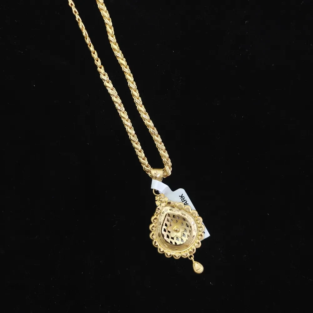 Chain With Pandants