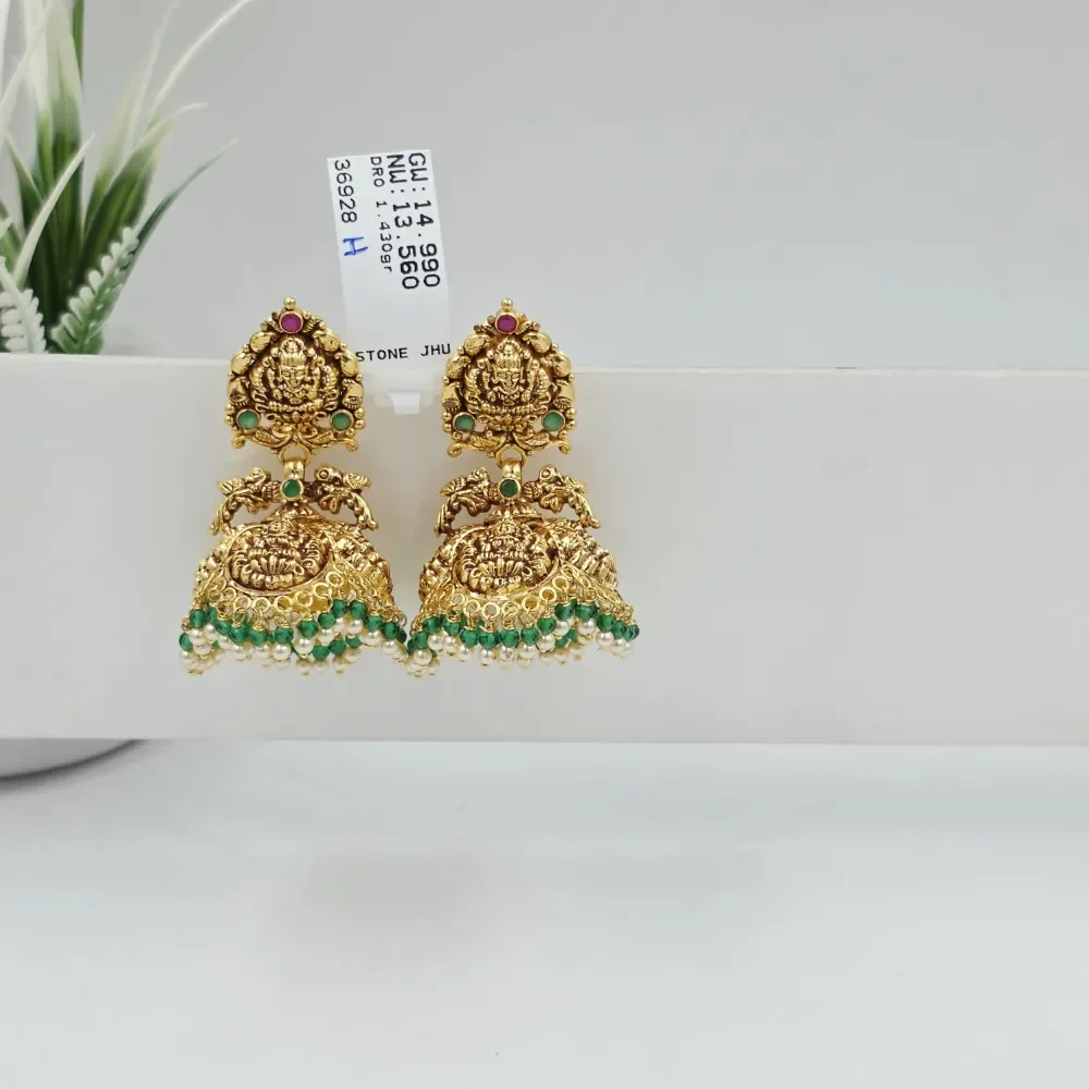 laxmi jhumka