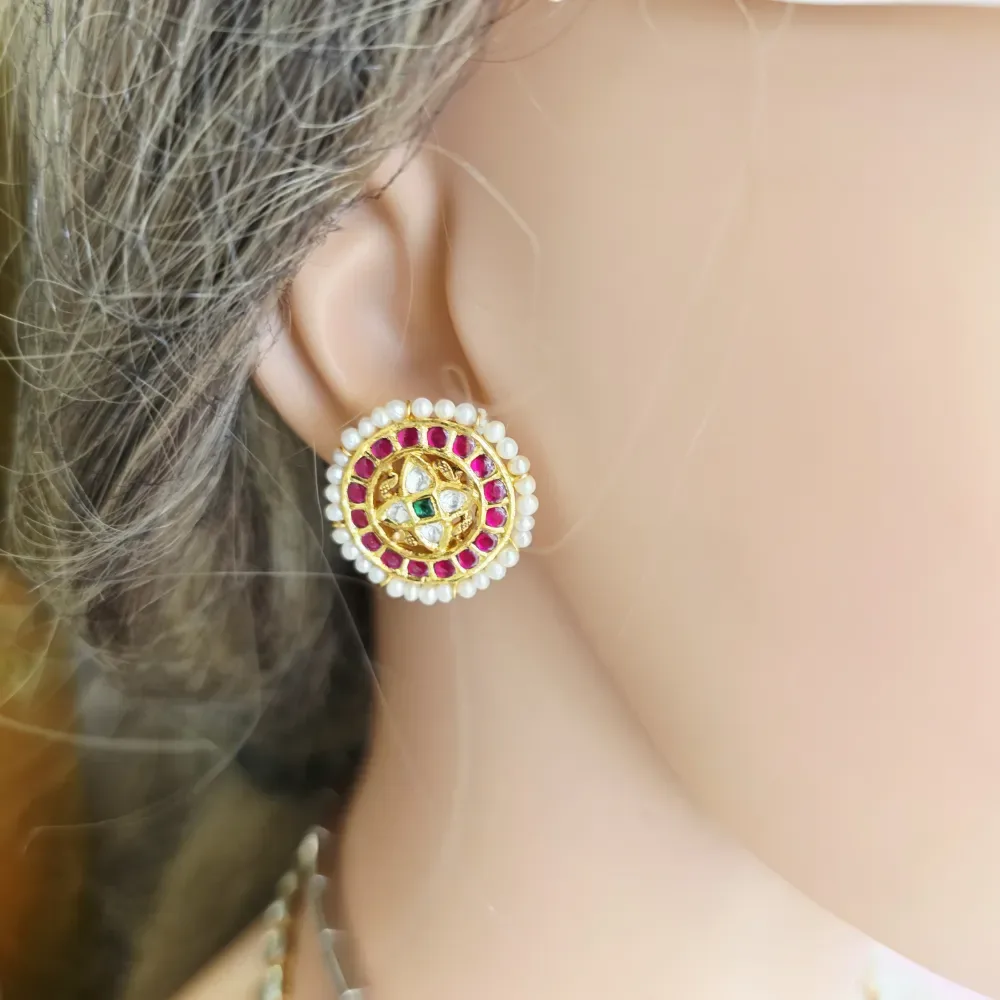 Kundan tops