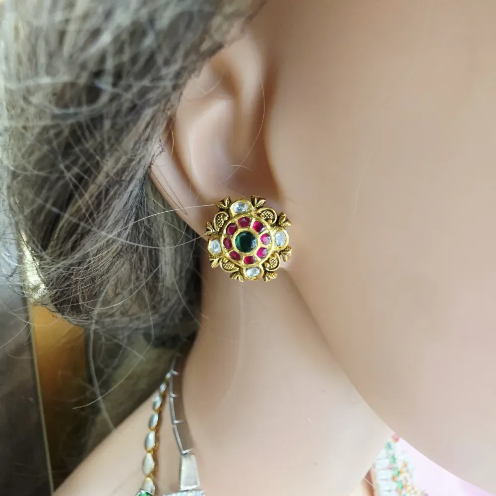 Kundan tops