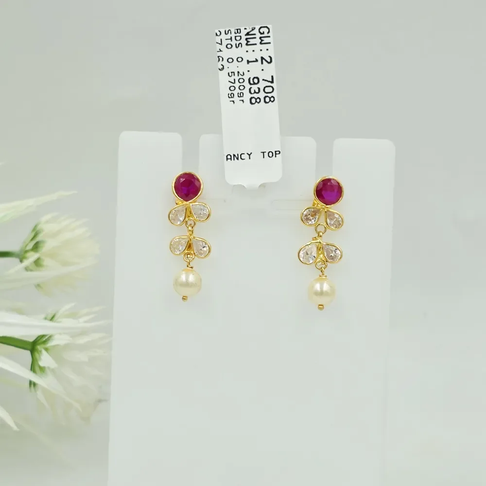 cz hanging red
