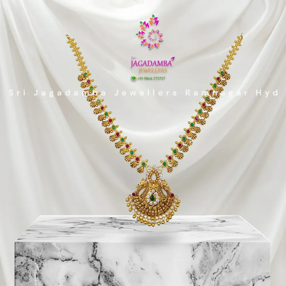 Mango necklace