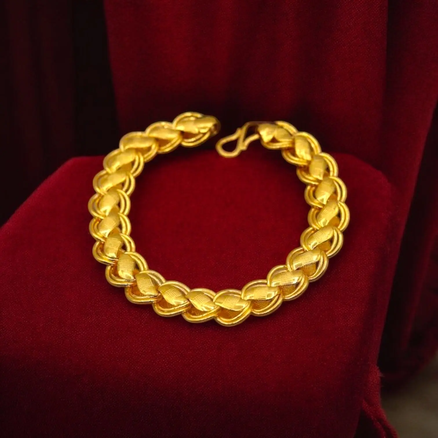 Lotus Baby Braclet