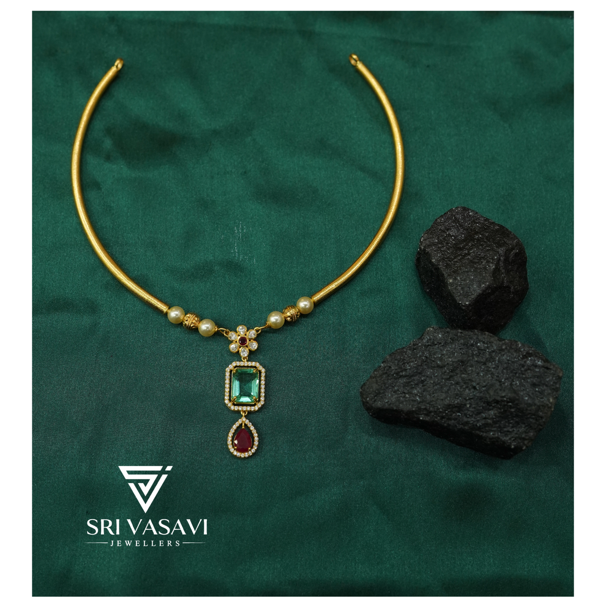 Pipe necklace