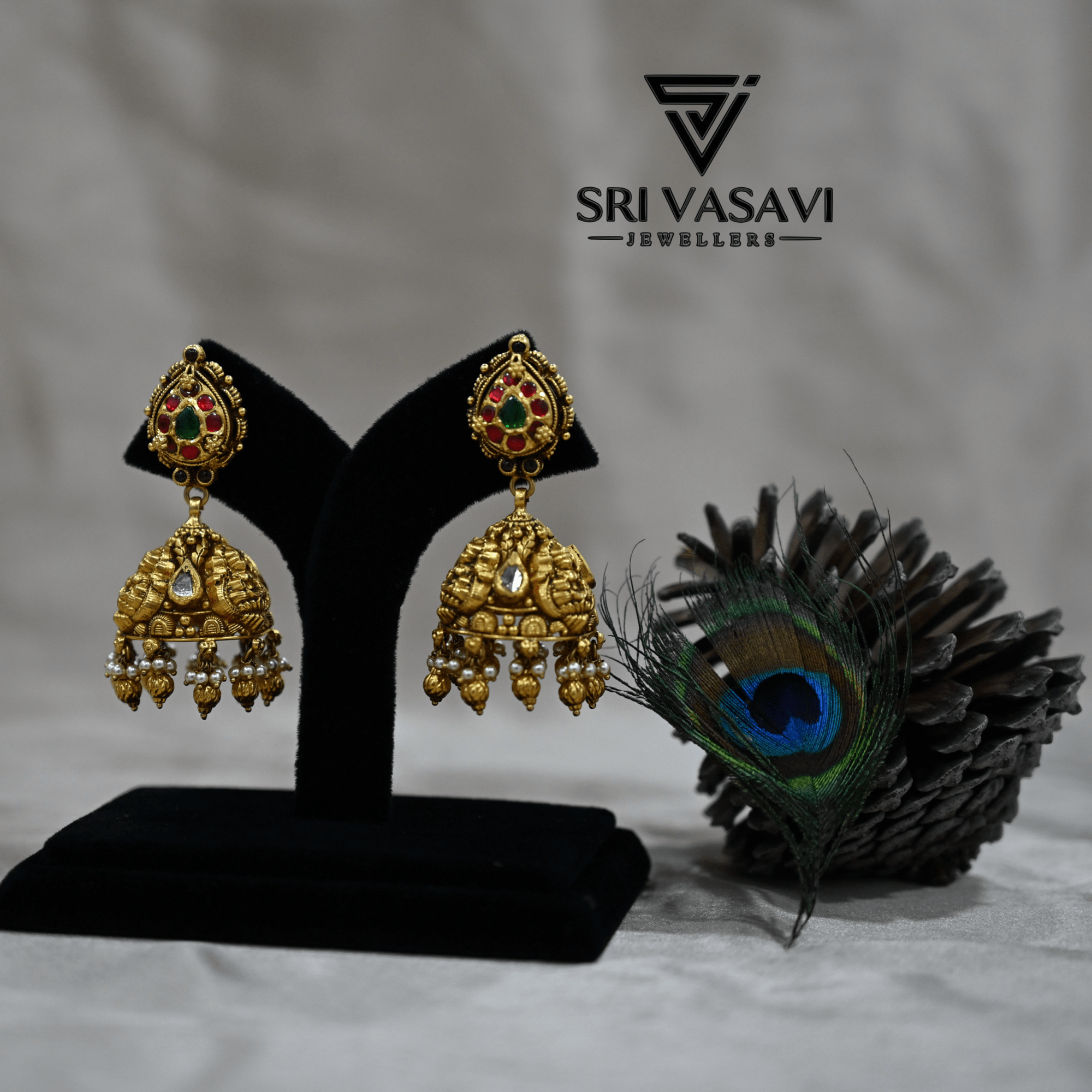 Antique jumki