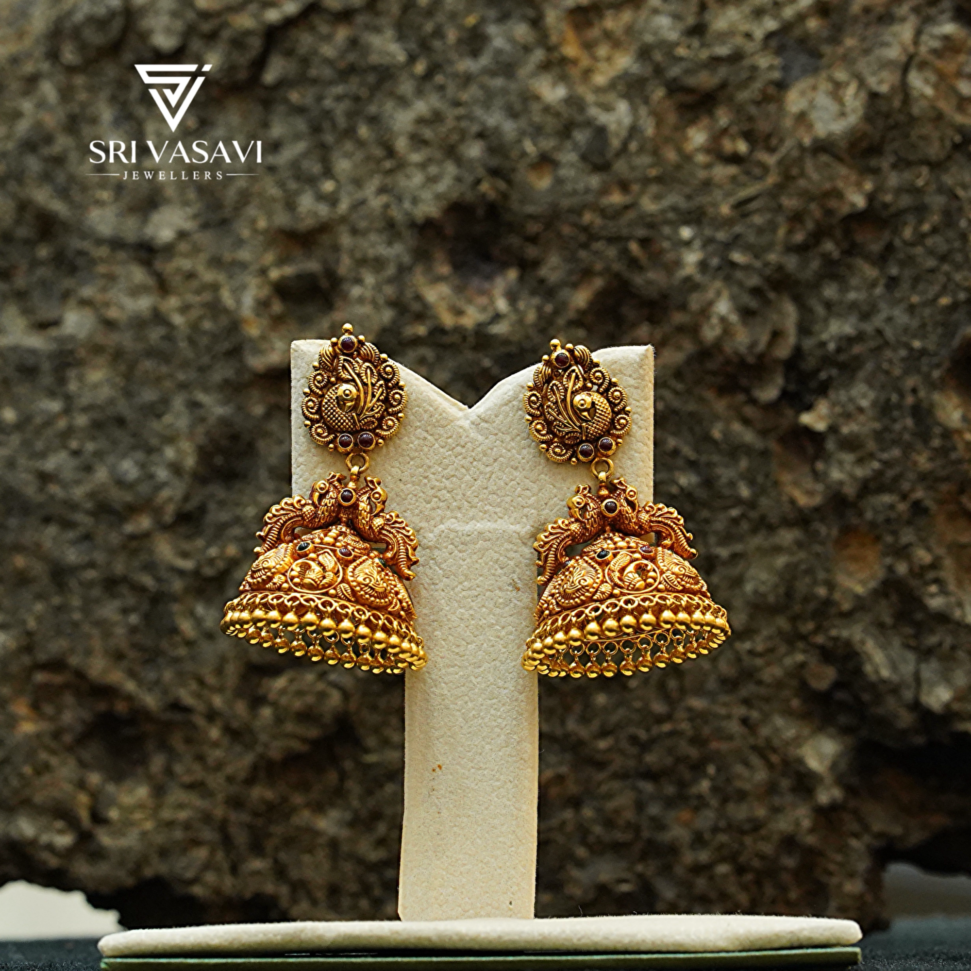 Antique Jumki