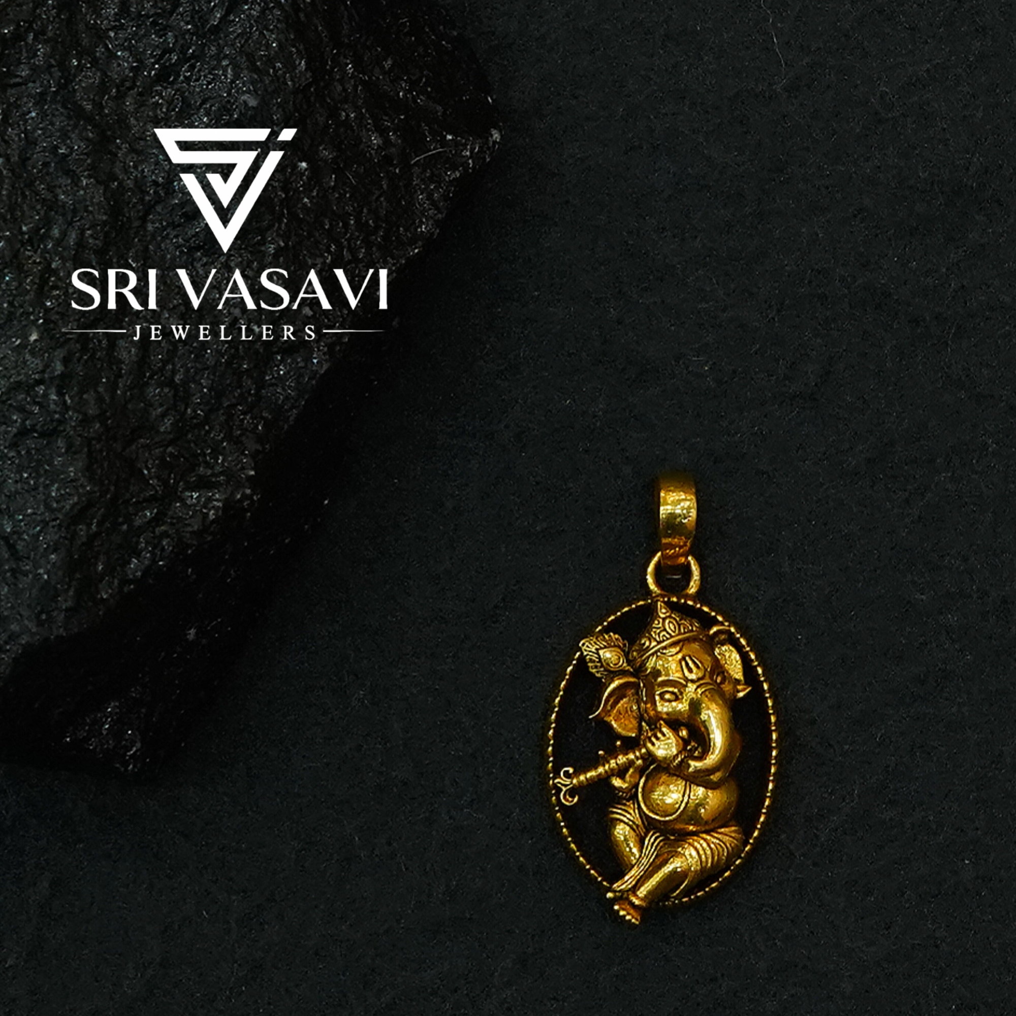Kolalu ganesh pendant