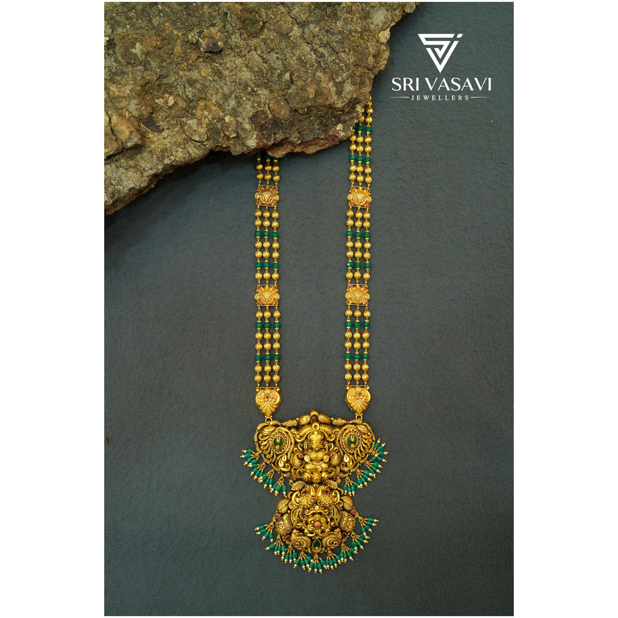 Emerald Lakshmi haram