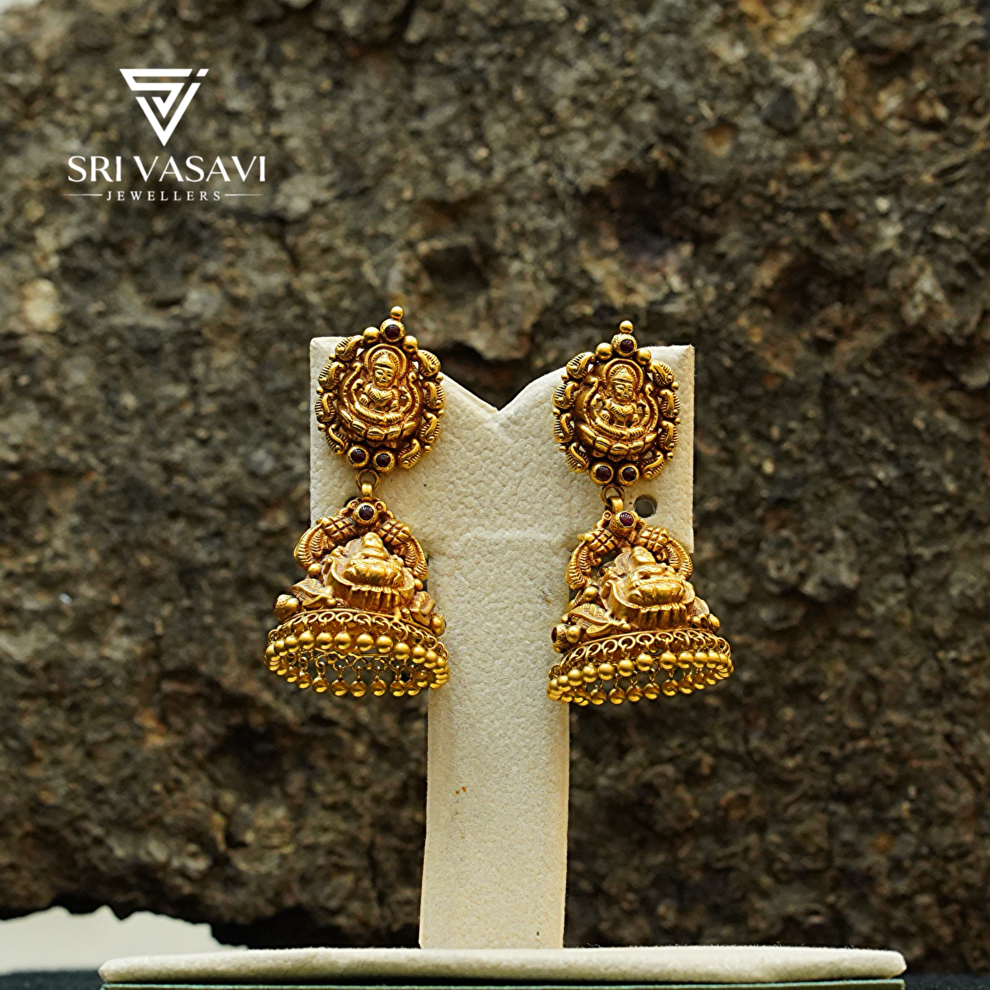 Antique Jumki