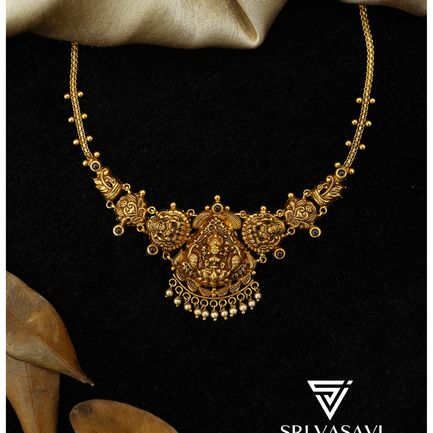 Moti lakshmi necklace