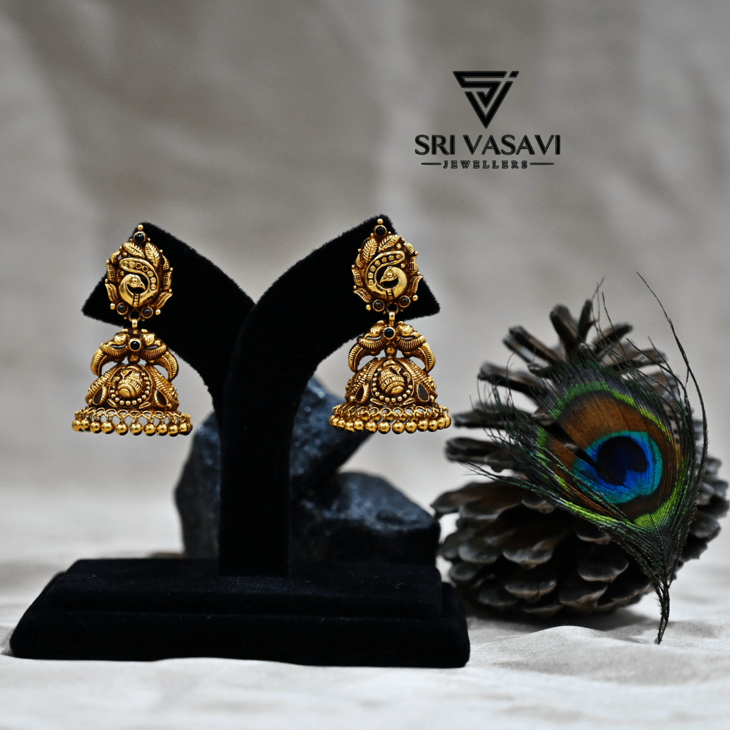 Antique jumki