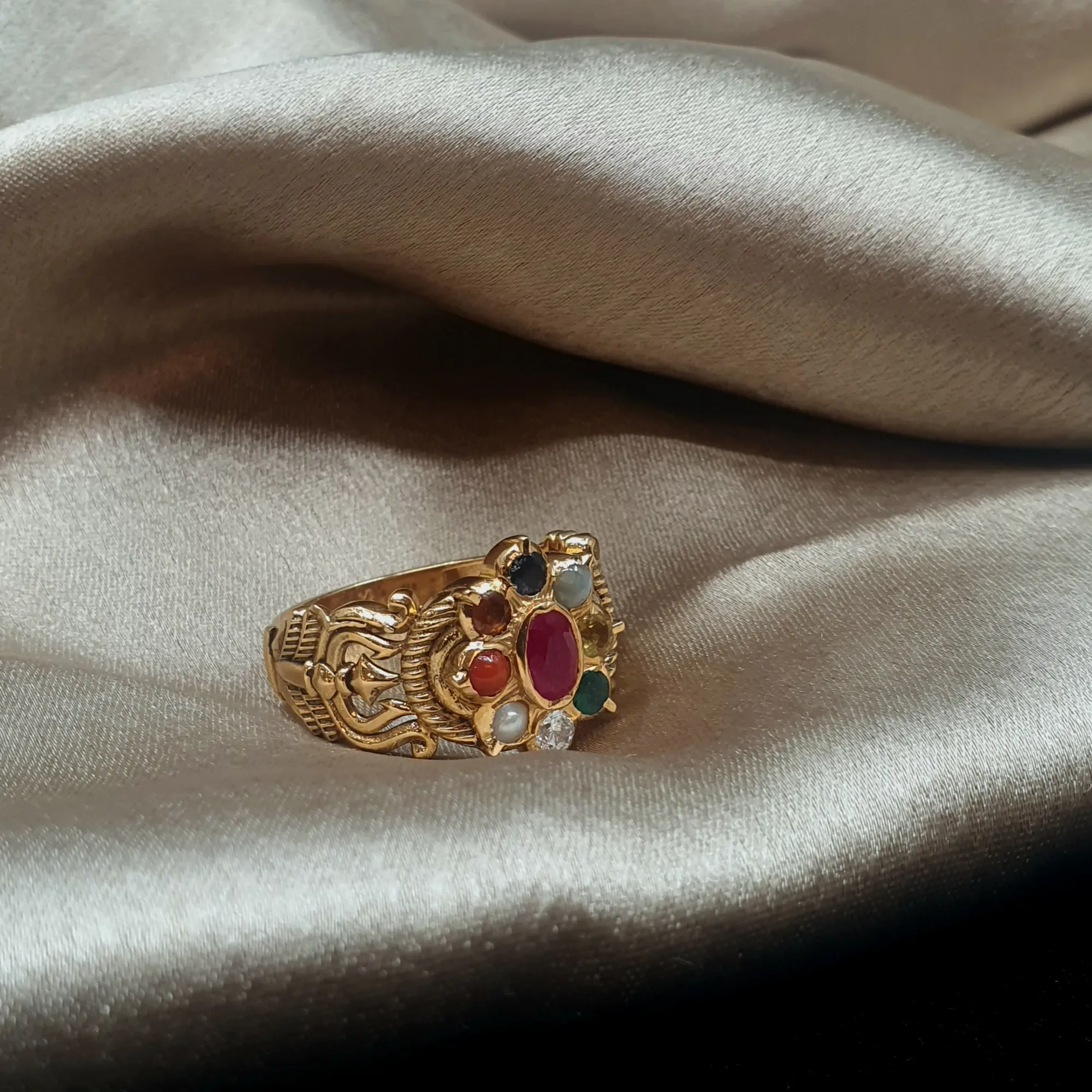 Navarathna Ring