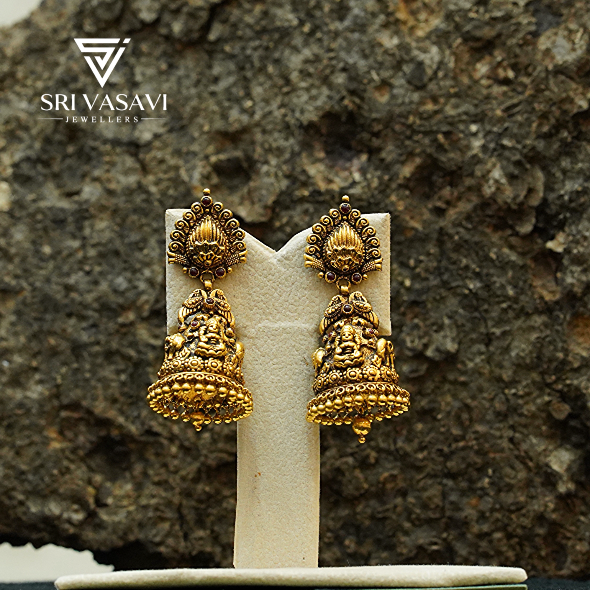 Antique Jumki