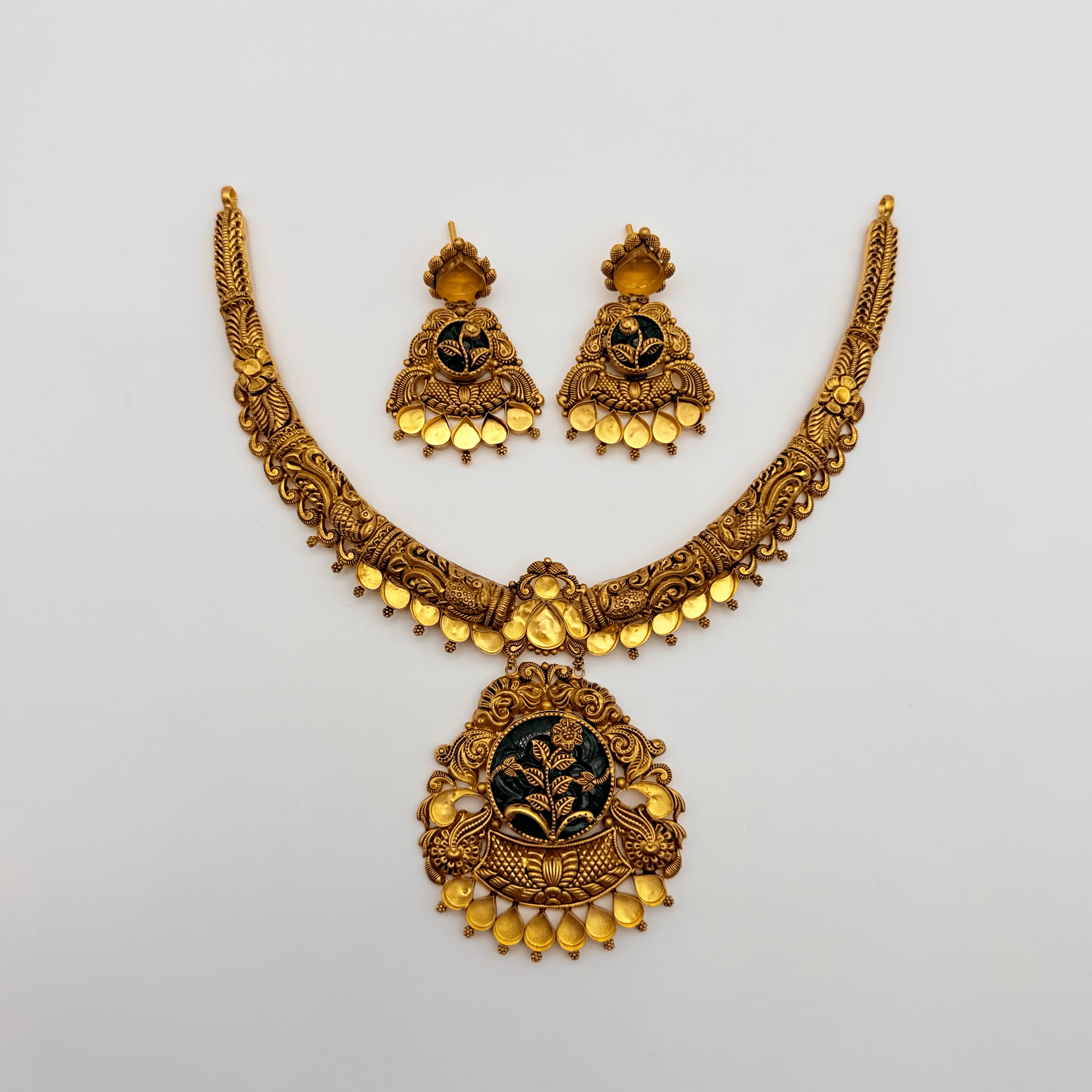 Necklace Set