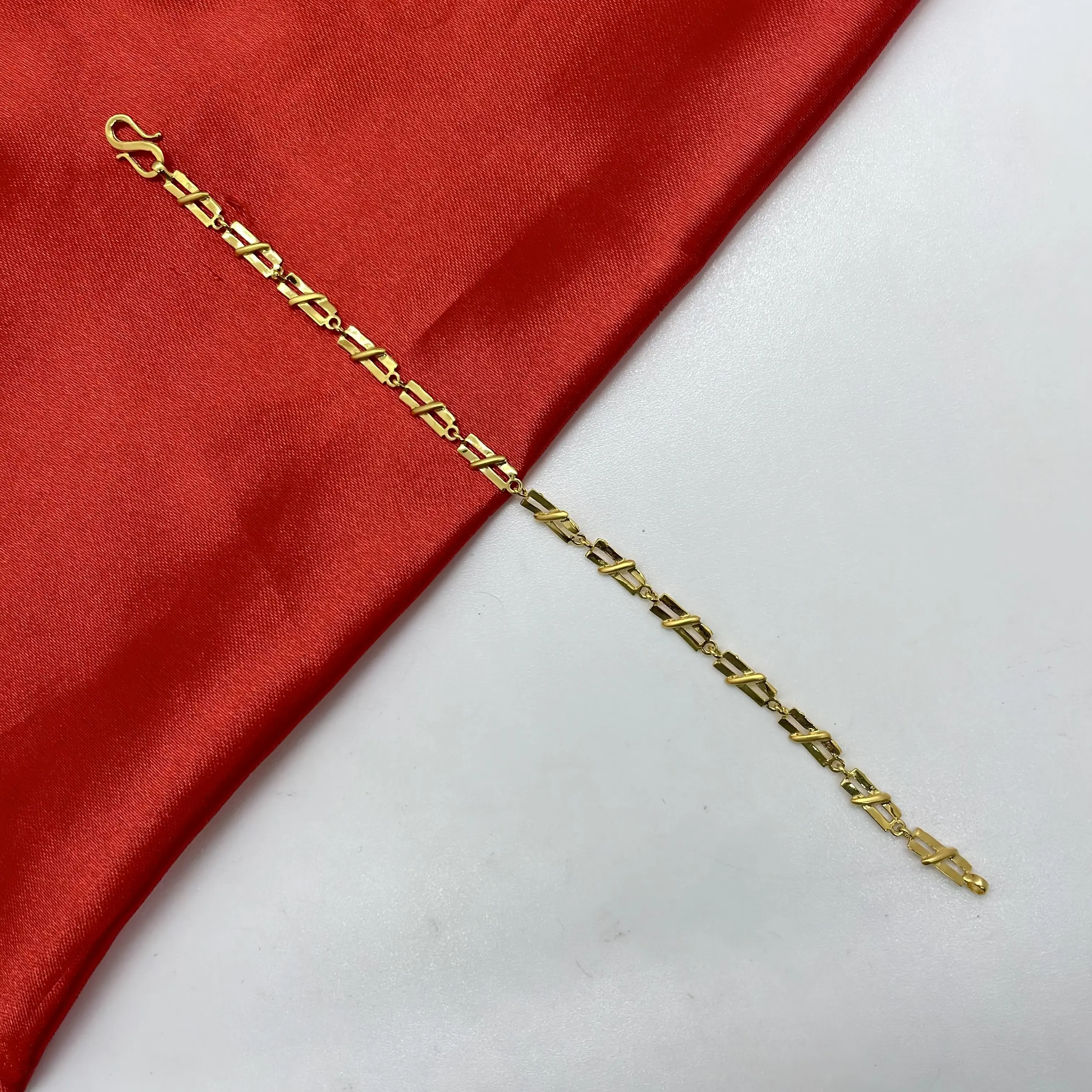 Ladies Bracelet