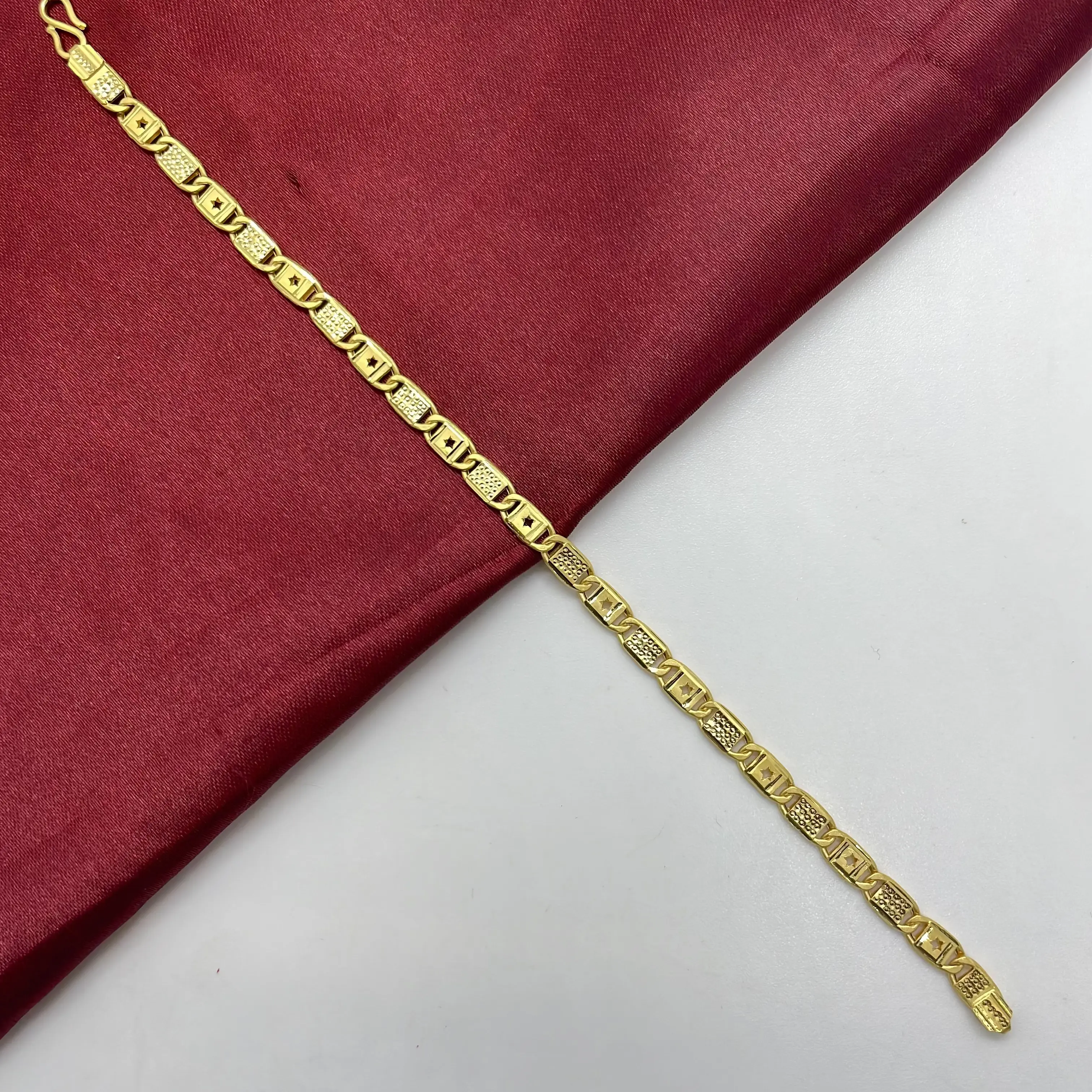 Nawabi Bracelet