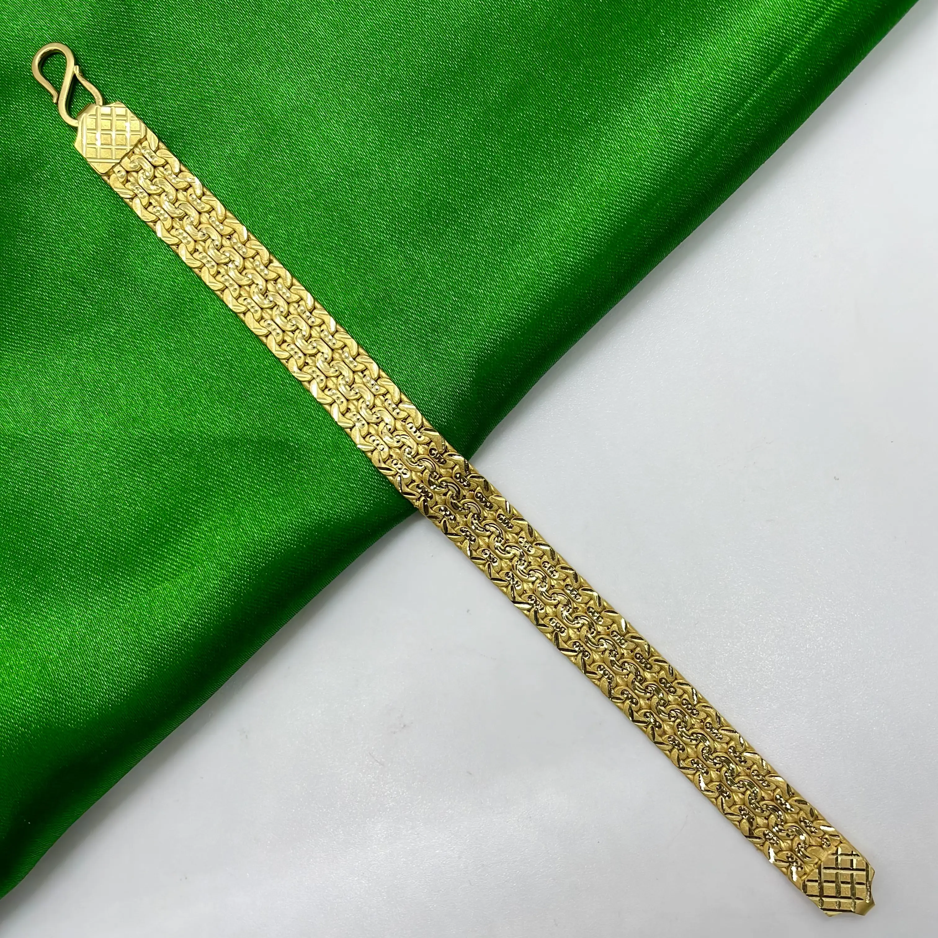 Fancy Hollow Bracelet