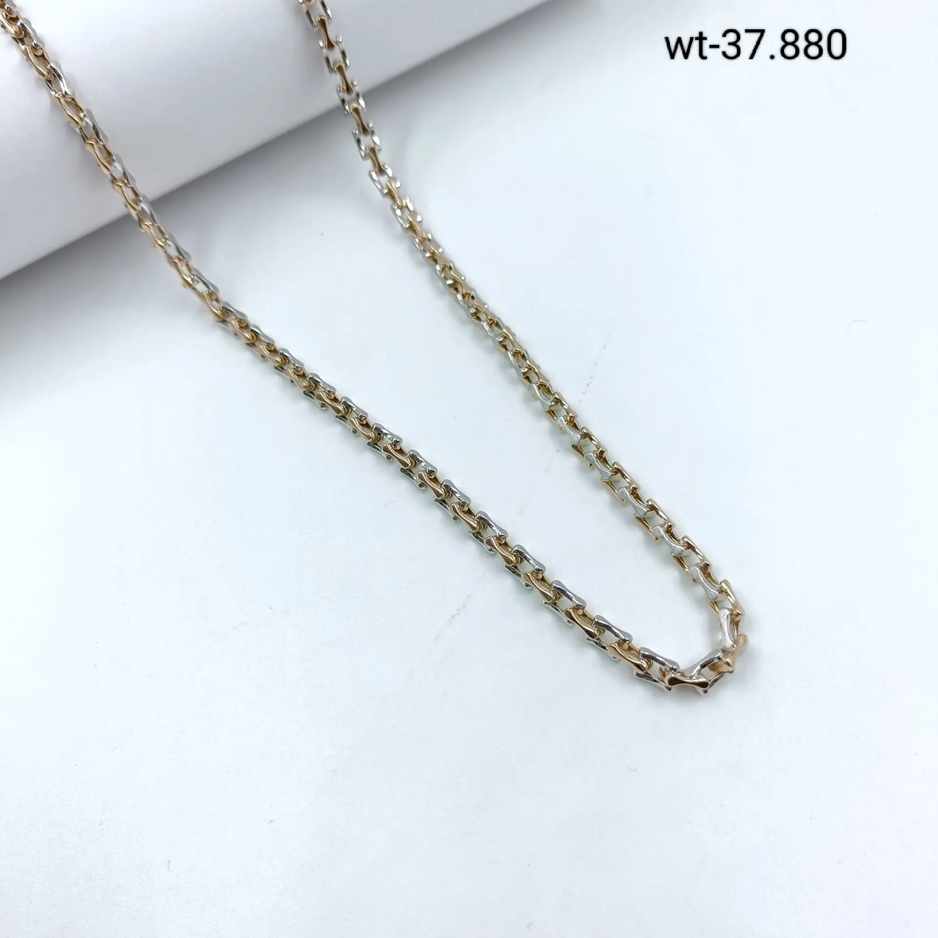 Italian Chain