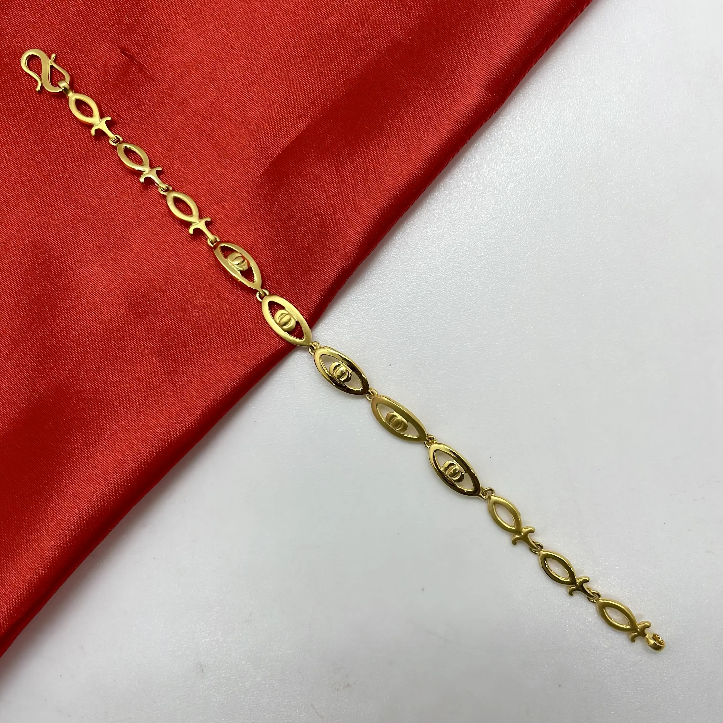 Ladies Bracelet
