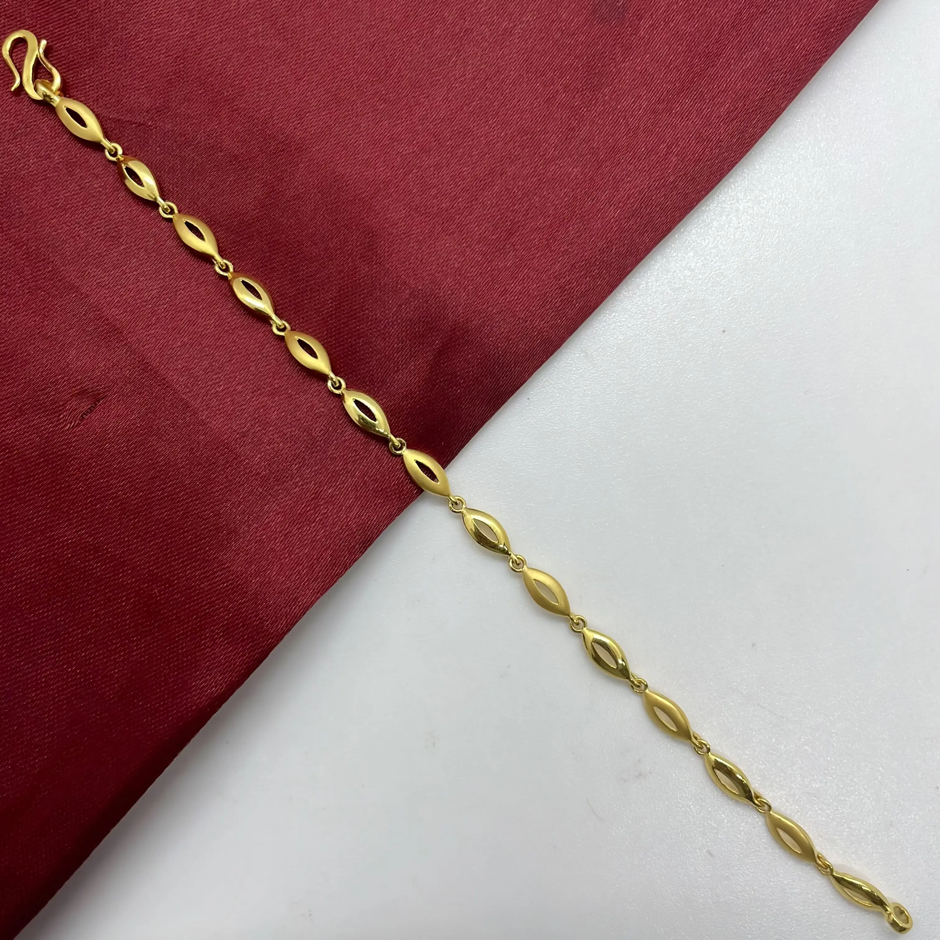 Ladies Bracelet