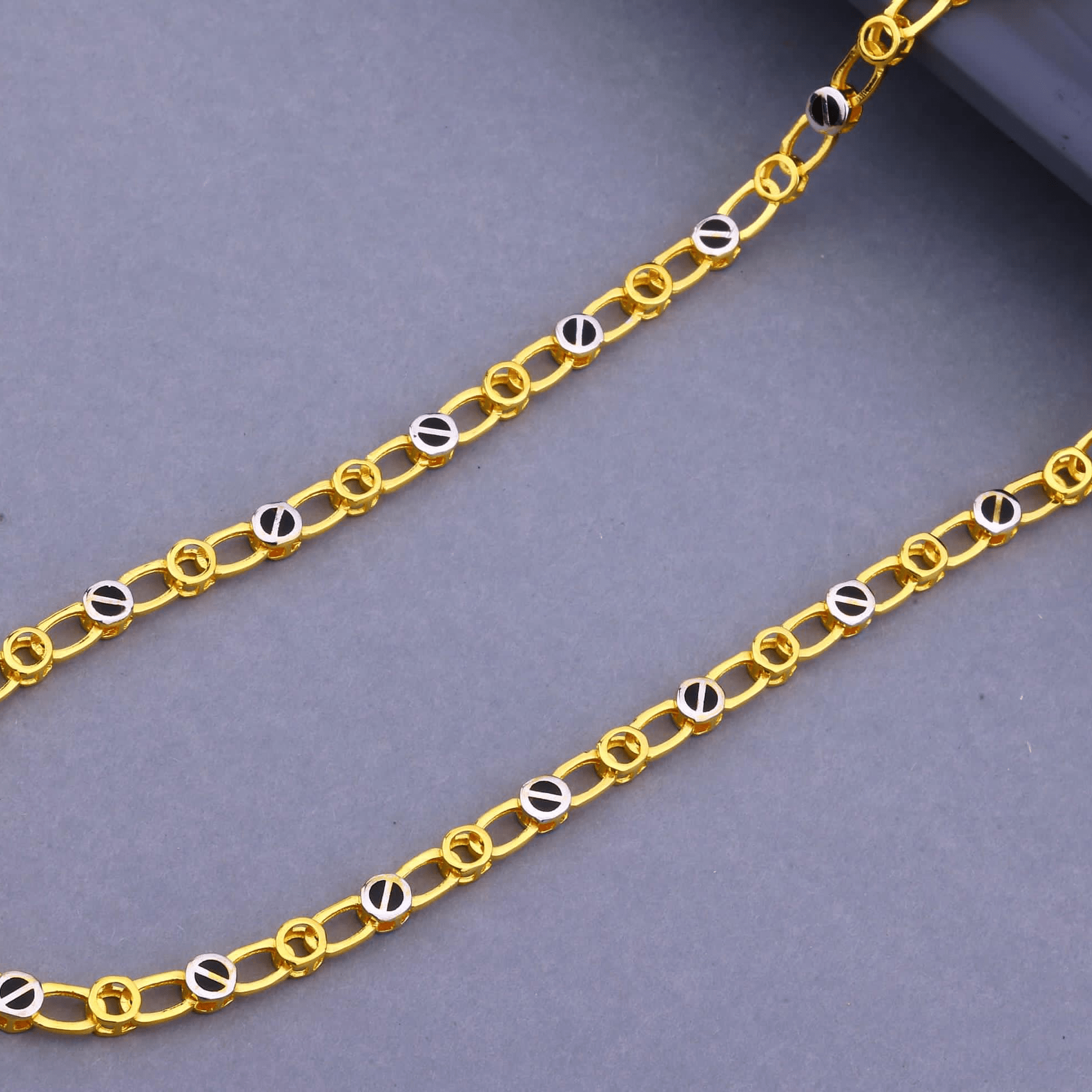 Exclusive Chain